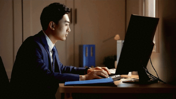 ���������Ƶ��Դģ�ͣ���Ѷ��Ԫ������Ƶ���ߣ�һ�仰������Ƶ