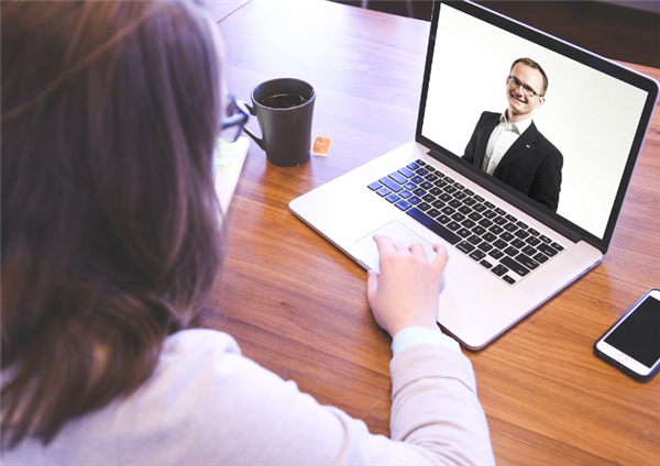 ������в���AI���Խ�����Ƹ��1��AI���Թ�1�����2500������