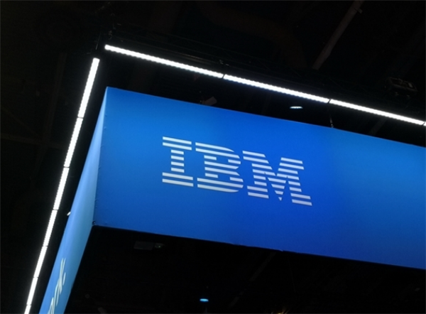 IBM����ȫ�¹�繲��װ���գ�AIģ��ѵ���ٶȽ�����5��