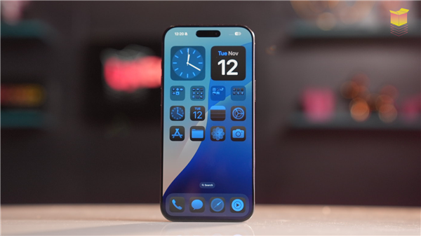 ƻ���߿����� ������ʾ�󲿷�iPhone�û���ƻ��AI������Ȥ