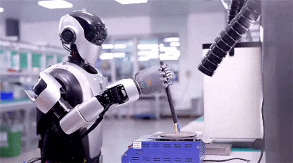 ��Ϊ����ע��MATEROBOT�̱� �����Ƴ����λ����˲�Ʒ